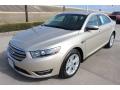 Front 3/4 View of 2018 Ford Taurus SEL #3