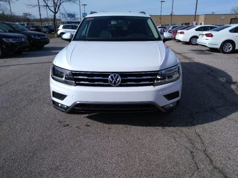 Pure White Volkswagen Tiguan S 4MOTION.  Click to enlarge.