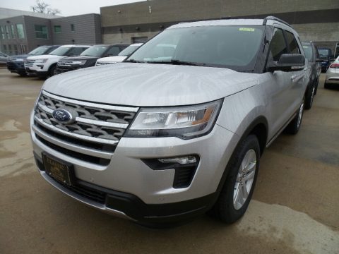 Ingot Silver Ford Explorer XLT 4WD.  Click to enlarge.