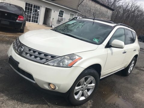 Glacier Pearl White Nissan Murano S AWD.  Click to enlarge.