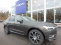 Front 3/4 View of 2018 Volvo XC60 T5 AWD Inscription #1