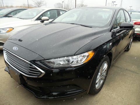 Shadow Black Ford Fusion SE.  Click to enlarge.