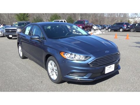 Blue Metallic Ford Fusion SE.  Click to enlarge.