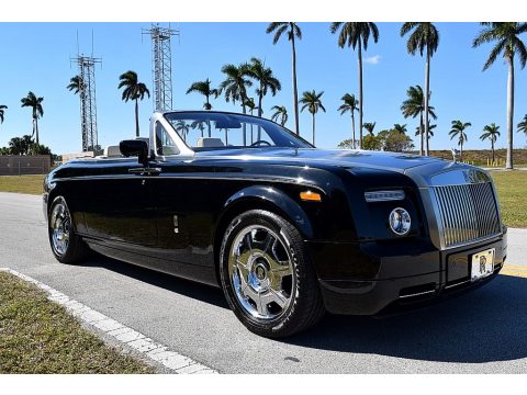 Diamond Black Rolls-Royce Phantom Drophead Coupe .  Click to enlarge.