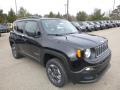 Front 3/4 View of 2018 Jeep Renegade Sport 4x4 #7
