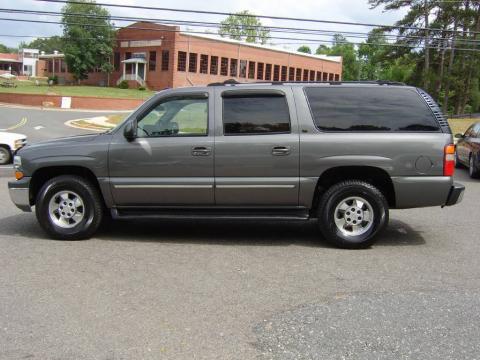 Medium Charcoal Gray Metallic Chevrolet Suburban 1500 LT 4x4.  Click to enlarge.
