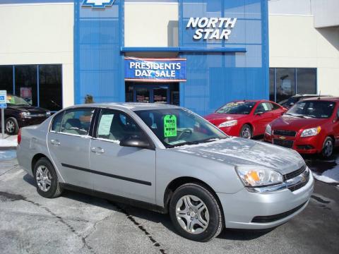 Galaxy Silver Metallic Chevrolet Malibu Sedan.  Click to enlarge.