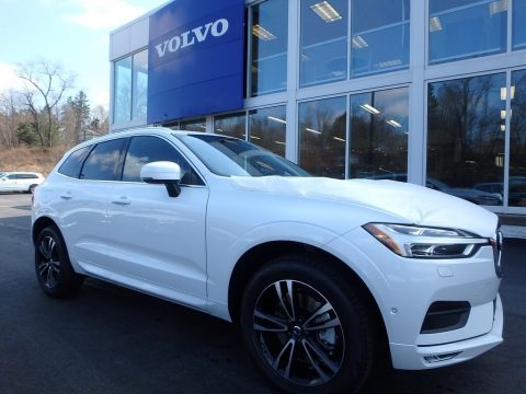 Crystal White Metallic Volvo XC60 T6 AWD Momentum.  Click to enlarge.