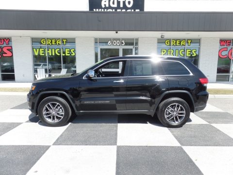 Diamond Black Crystal Pearl Jeep Grand Cherokee Limited 4x4.  Click to enlarge.