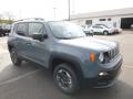 Front 3/4 View of 2018 Jeep Renegade Sport 4x4 #7