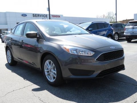 Magnetic Ford Focus SE Sedan.  Click to enlarge.