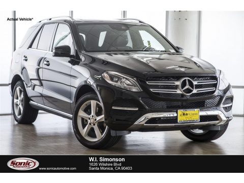 Black Mercedes-Benz GLE 350 4Matic.  Click to enlarge.