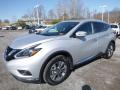 Front 3/4 View of 2018 Nissan Murano SL AWD #8