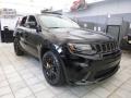 Front 3/4 View of 2018 Jeep Grand Cherokee Trackhawk 4x4 #6