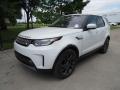 Front 3/4 View of 2018 Land Rover Discovery HSE #10