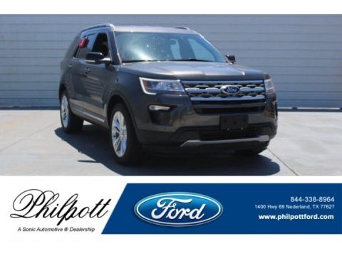 Magnetic Metallic Ford Explorer XLT 4WD.  Click to enlarge.