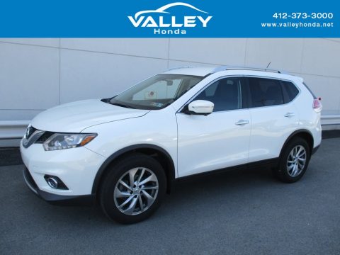 Moonlight White Nissan Rogue S AWD.  Click to enlarge.