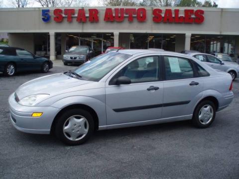 CD Silver Metallic Ford Focus LX Sedan.  Click to enlarge.