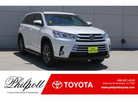Blizzard White Pearl Toyota Highlander XLE.  Click to enlarge.