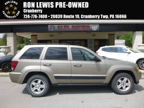 Light Khaki Metallic Jeep Grand Cherokee Laredo 4x4.  Click to enlarge.