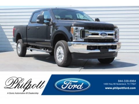 Shadow Black Ford F250 Super Duty XLT Crew Cab 4x4.  Click to enlarge.