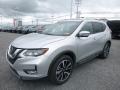Front 3/4 View of 2018 Nissan Rogue SL AWD #8