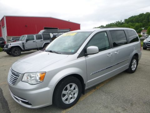 Bright Silver Metallic Chrysler Town & Country Touring.  Click to enlarge.