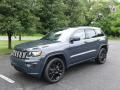 Front 3/4 View of 2018 Jeep Grand Cherokee Altitude 4x4 #2