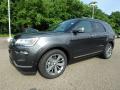 Front 3/4 View of 2018 Ford Explorer Limited 4WD #7