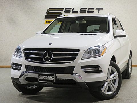 Polar White Mercedes-Benz ML 350 4Matic.  Click to enlarge.
