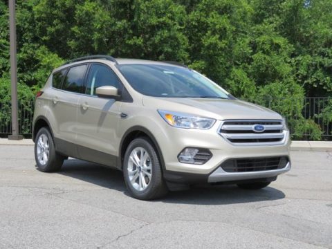 White Gold Ford Escape SE.  Click to enlarge.