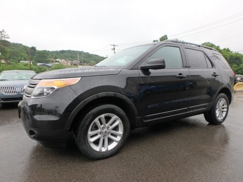 Tuxedo Black Ford Explorer 4WD.  Click to enlarge.