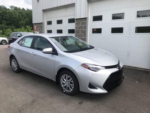 Classic Silver Metallic Toyota Corolla LE.  Click to enlarge.