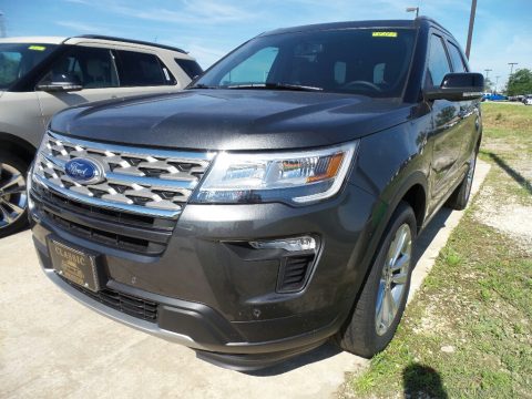 Magnetic Metallic Ford Explorer XLT 4WD.  Click to enlarge.