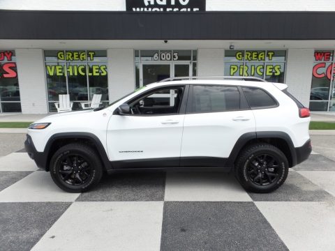 Bright White Jeep Cherokee Trailhawk 4x4. Click to enlarge. Bright White Jeep Cherokee Trailhawk 4x4. Click to enlarge.