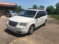 2010 Town & Country LX #4