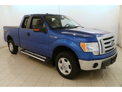 Blue Flame Metallic Ford F150 XLT SuperCab 4x4.  Click to enlarge.