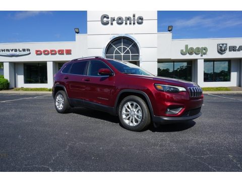 Velvet Red Pearl Jeep Cherokee Latitude.  Click to enlarge.