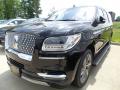 Front 3/4 View of 2018 Lincoln Navigator Select L 4x4 #1