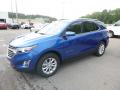 Front 3/4 View of 2019 Chevrolet Equinox LT AWD #1