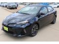 Front 3/4 View of 2019 Toyota Corolla XSE #3