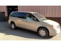 2009 Town & Country LX #4
