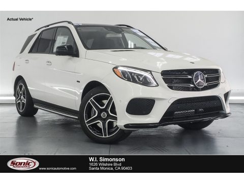 designo Diamond White Metallic Mercedes-Benz GLE 550e 4Matic Plug-In Hybrid.  Click to enlarge.