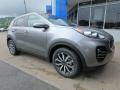 Front 3/4 View of 2019 Kia Sportage EX AWD #10