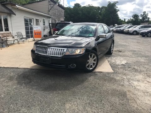 Black Lincoln MKZ AWD Sedan.  Click to enlarge.