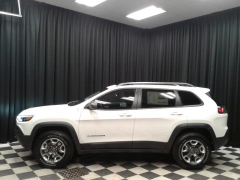 Pearl White Jeep Cherokee Trailhawk 4x4.  Click to enlarge.