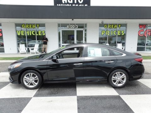 Phantom Black Hyundai Sonata Limited.  Click to enlarge.