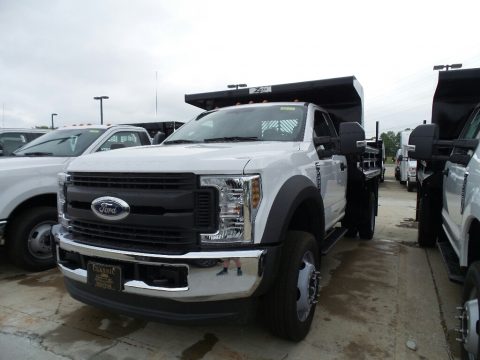Oxford White Ford F550 Super Duty XL Regular Cab 4x4 Dump Truck.  Click to enlarge.