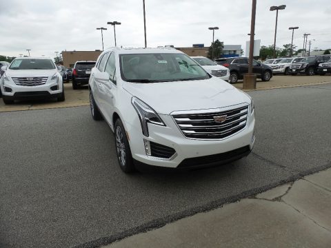 Crystal White Tricoat Cadillac XT5 Premium Luxury AWD.  Click to enlarge.