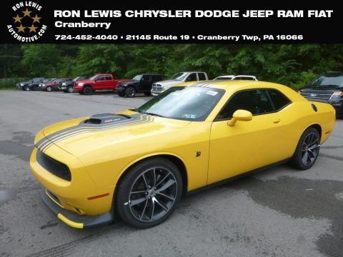 Yellow Jacket Dodge Challenger R/T Scat Pack.  Click to enlarge.